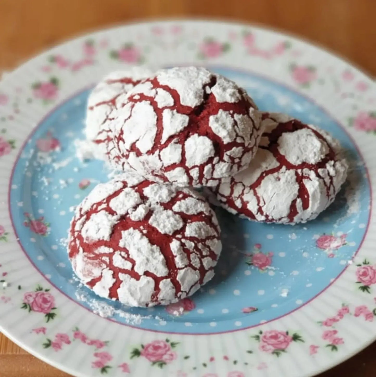 Red Velvet Crinkles 12 pcs