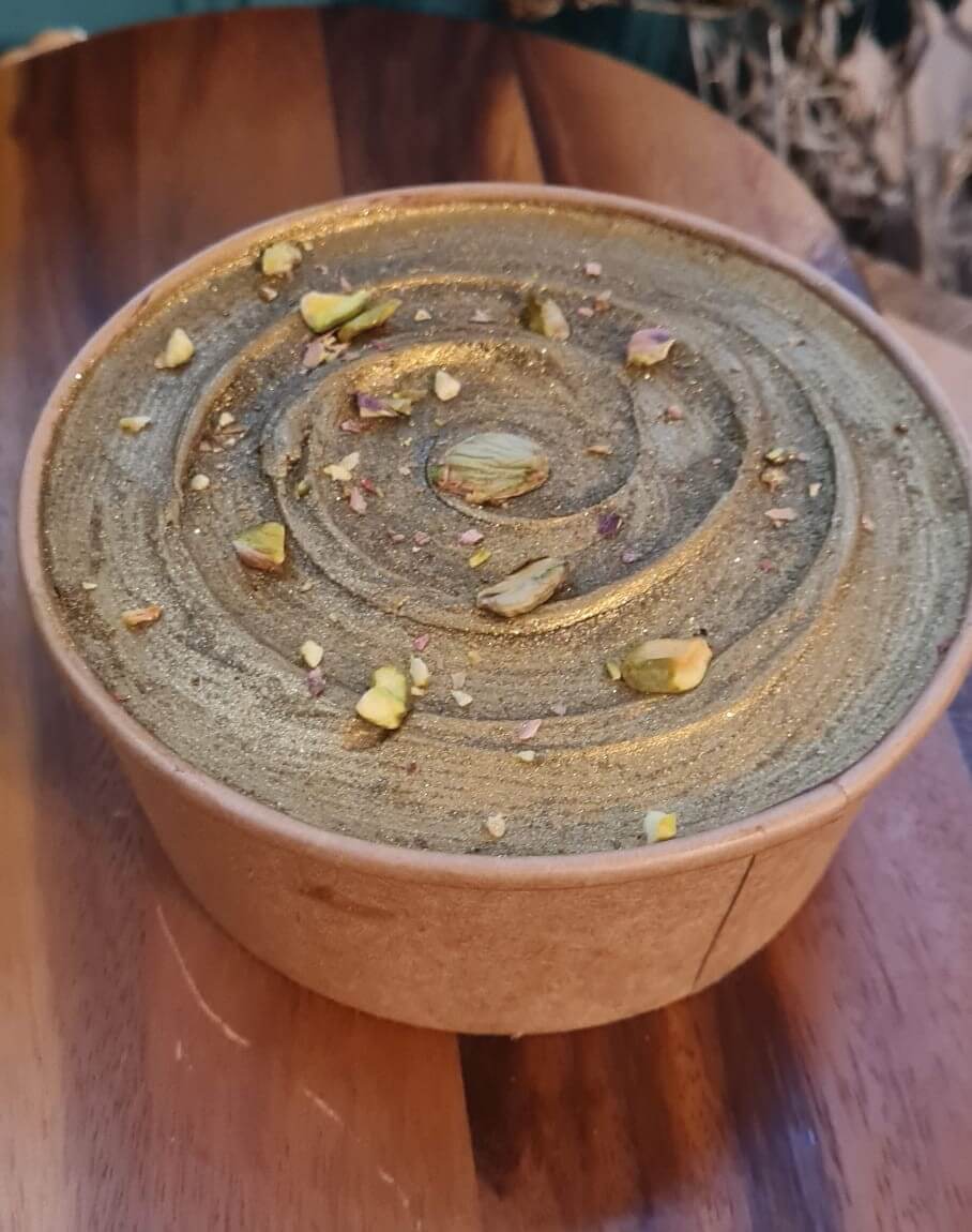 Tub Cake: DUBAI CHOCOLATE-INSPIRED