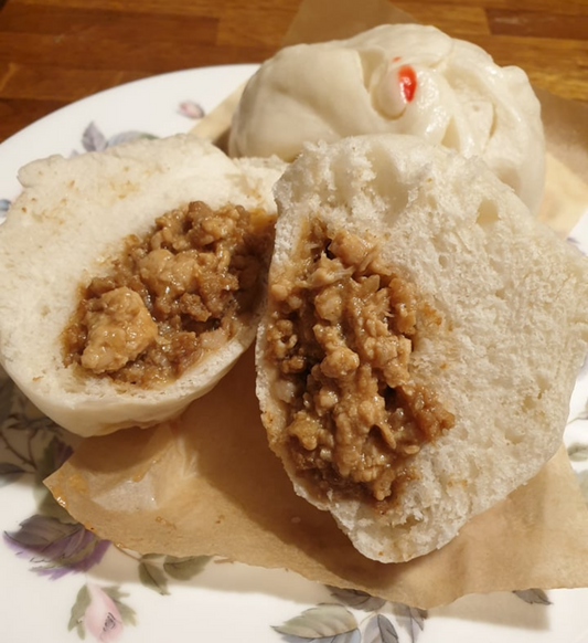 CHICKEN Siopao (Steamed Dumplings) (10 pcs)