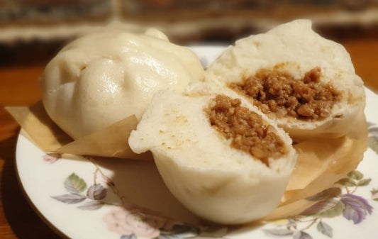 PORK Siopao (Steamed Dumplings) (10 pcs)