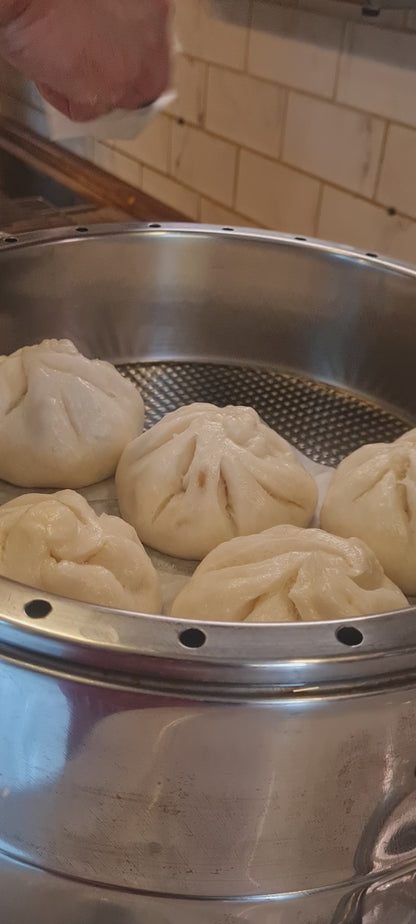 PORK Siopao (Steamed Dumplings) (10 pcs)